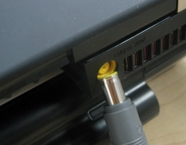 Win7旗艦版筆記本電源已接通未充電怎么辦？