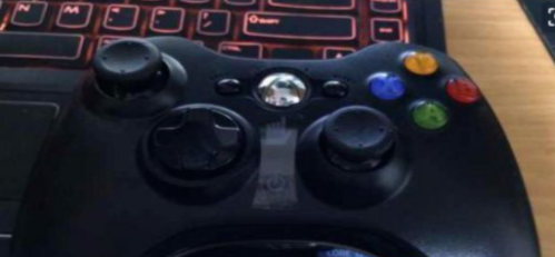 Win10專業版電腦怎么連接XBOX360無線手柄？