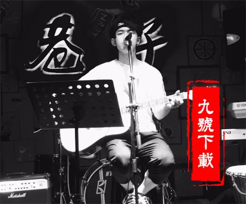 抖音南風啊吹來花落拂塵埃是什么歌？是誰唱的？