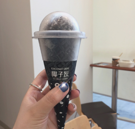 抖音椰子灰冰淇淋在哪里有買(mǎi)？多少錢(qián)一個(gè)